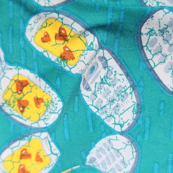 LULAROE LLR OS Flip Phone Patterned Buttery Soft Legging One Size - Picture 1 of 1